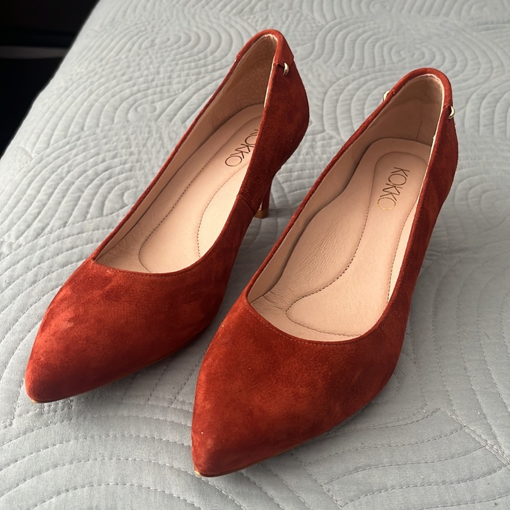 Burnt Orange Suede Pumps. Women’s Size 7
